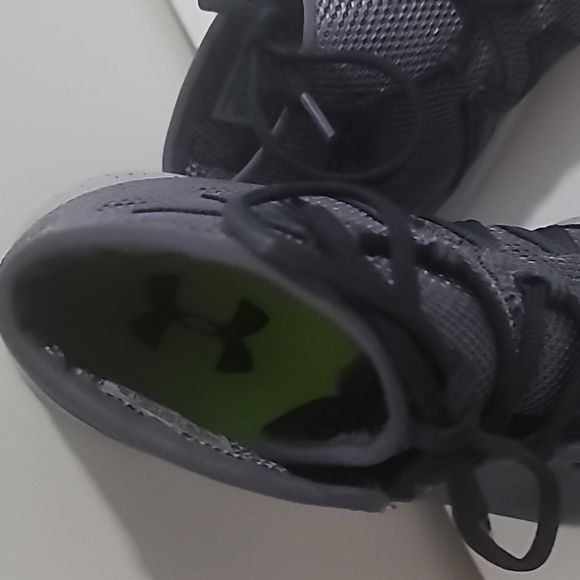 Under Armour SNEAKERS - Picture 4 of 10